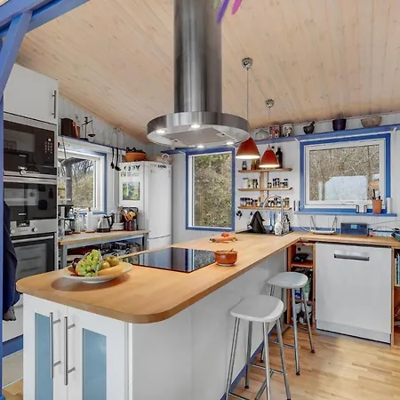 Casa de Férias Amazing In With Wifi Fåborg